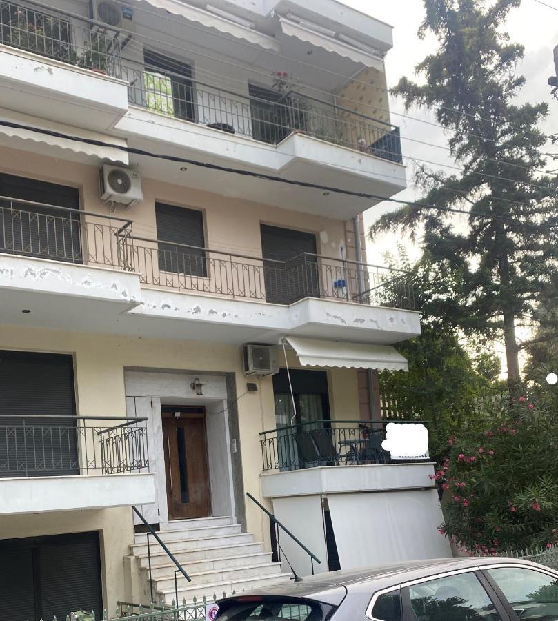 Lovely 2-Bedroom Appartement With Free Parking Αγία Τριάδα Εξωτερικό φωτογραφία